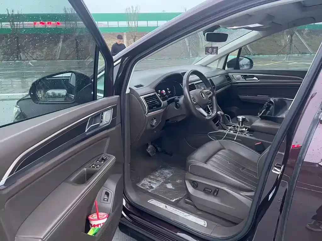 Volkswagen Viloran 2021 из CN, фото 6
