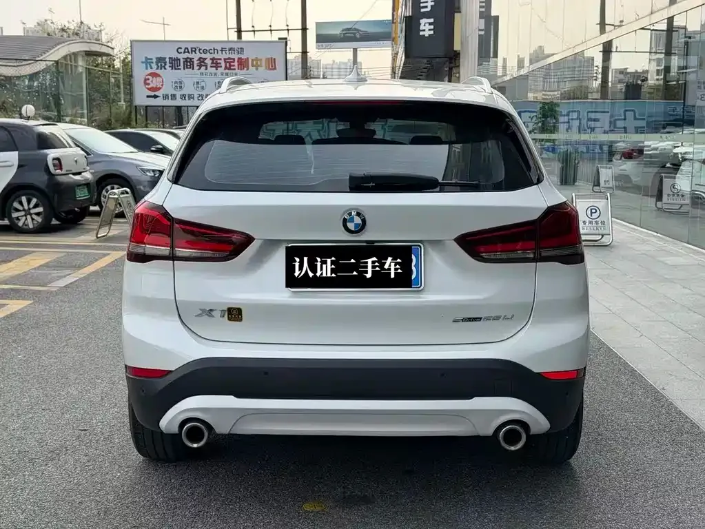 BMW X1 2022 из CN, фото 4