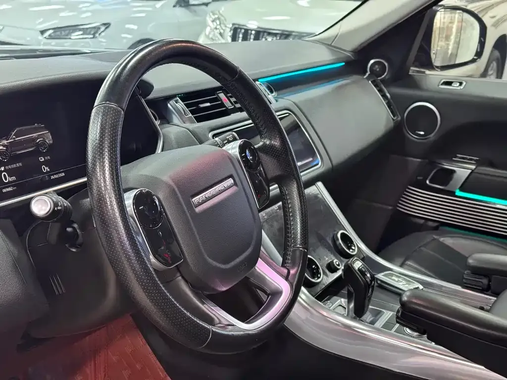 Land Rover Sport PHEV 2021 из CN, фото 6
