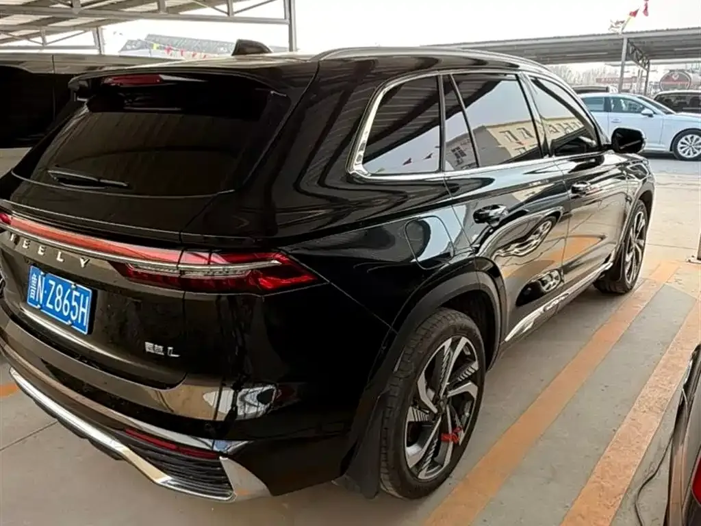 Geely Xingyue L — фото 6