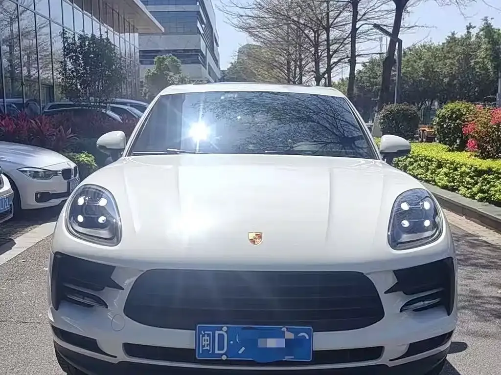 Porsche Macan — фото 6