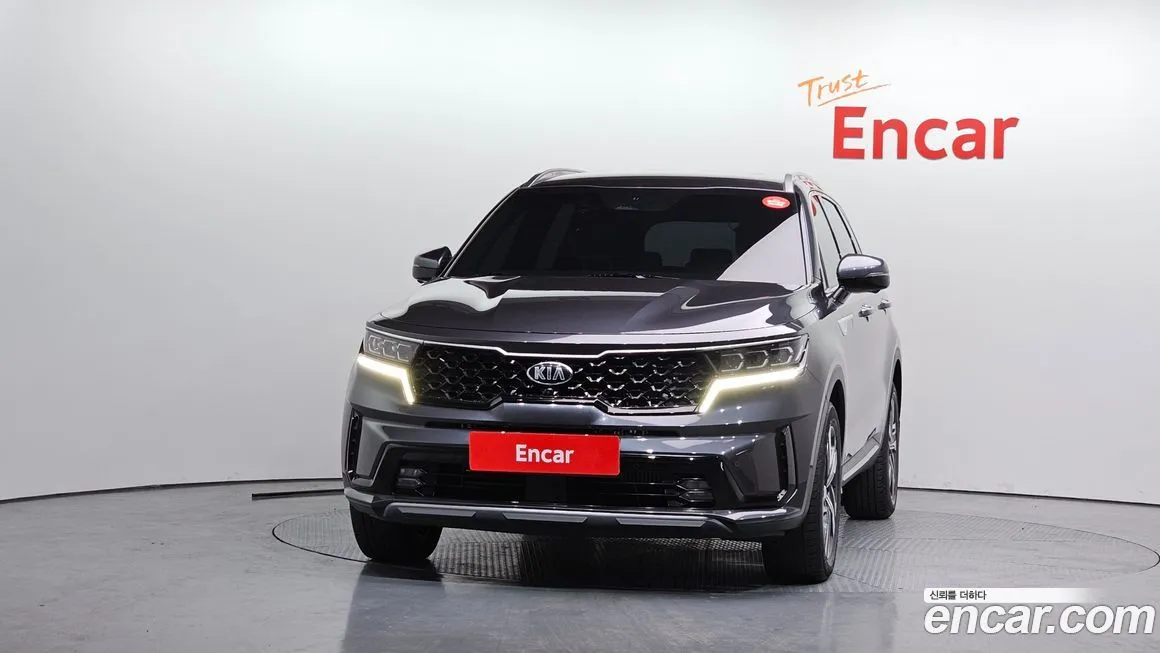 Kia Sorento — фото 4