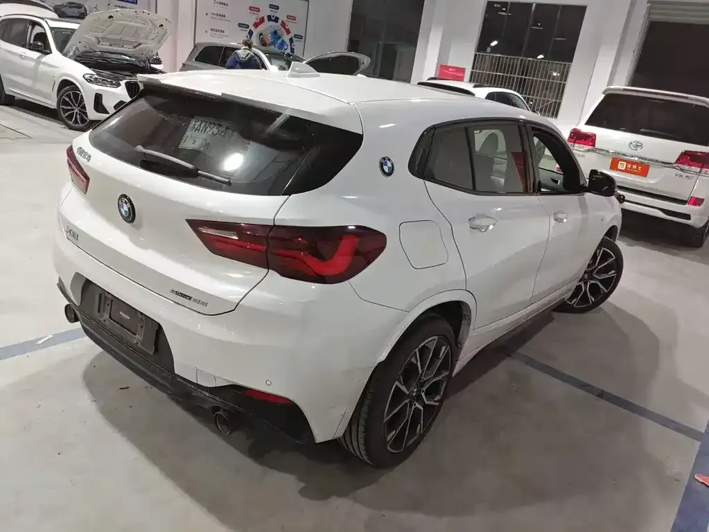 BMW X2 — фото 6