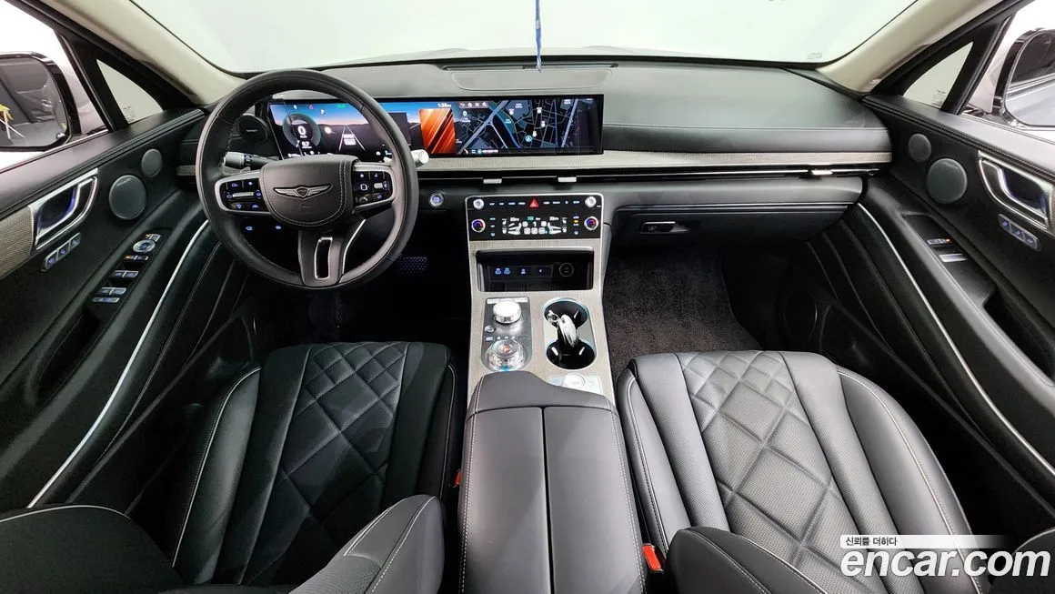 Genesis GV80 — фото 10