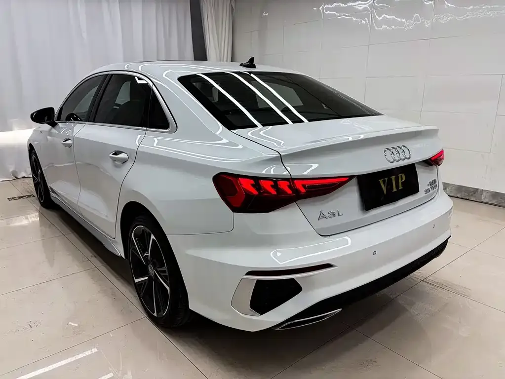 Audi A3 — фото 9
