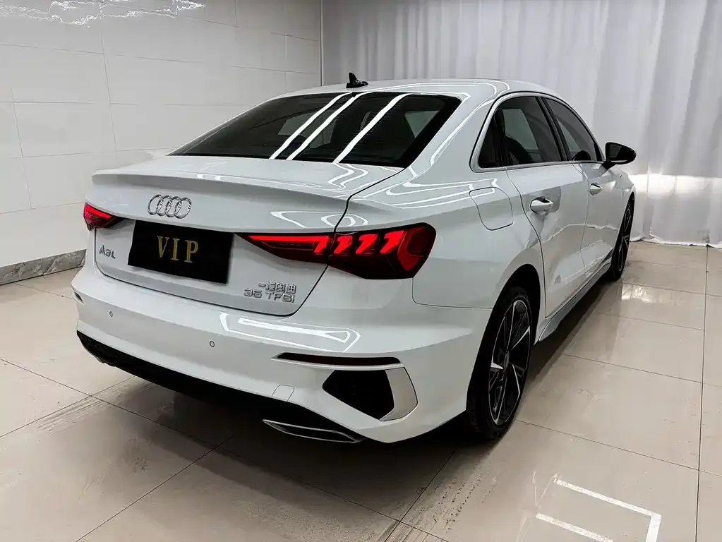 Audi A3 — фото 10