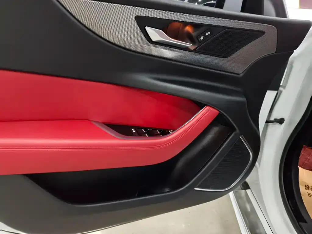 Jaguar XEL 2021 из CN, фото 6