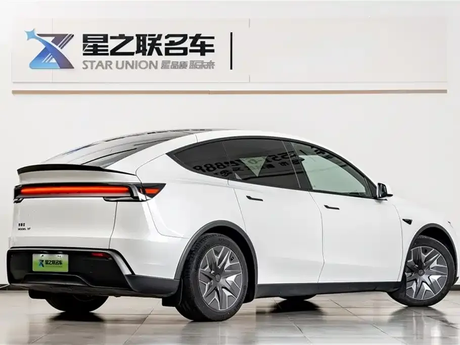 Tesla Model Y L 2026 из CN, фото 4