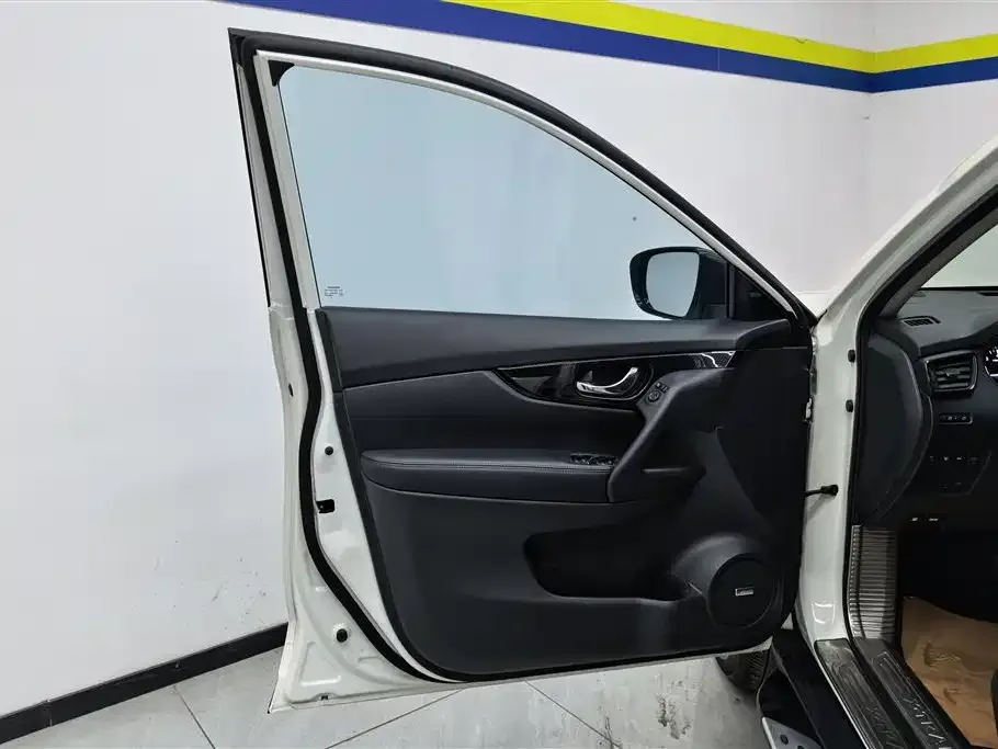 Nissan X-Trail 2021 из CN, фото 8