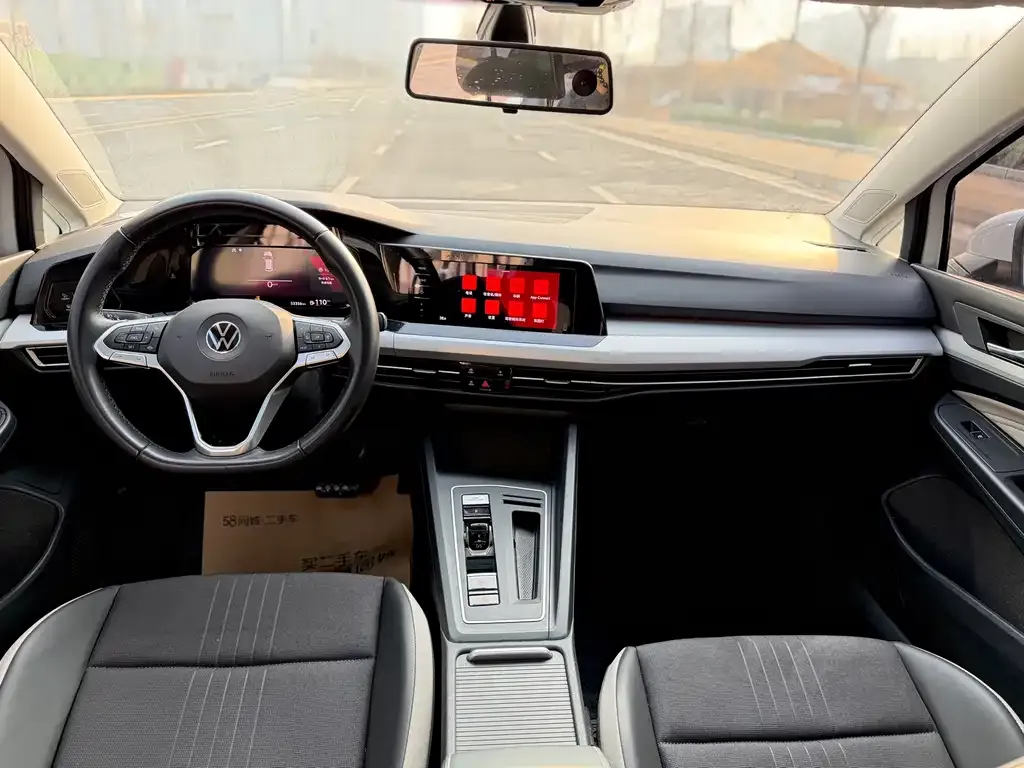 Volkswagen Golf 2021 из CN, фото 8