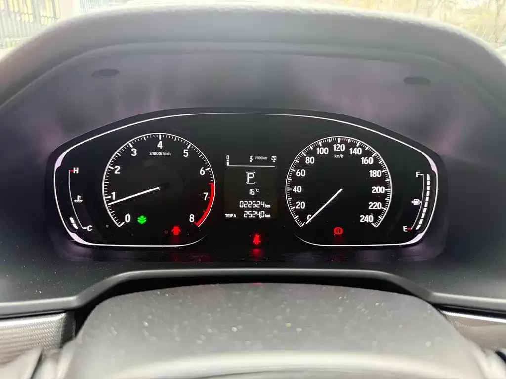 Honda Accord — фото 6