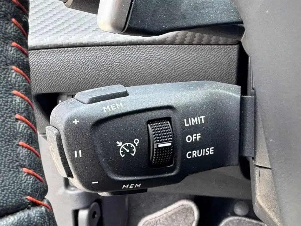 Peugeot 2008 2023 из CN, фото 9