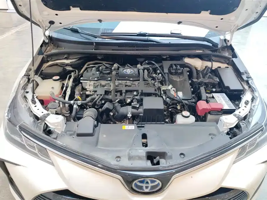 Toyota Corolla 2023 из CN, фото 9