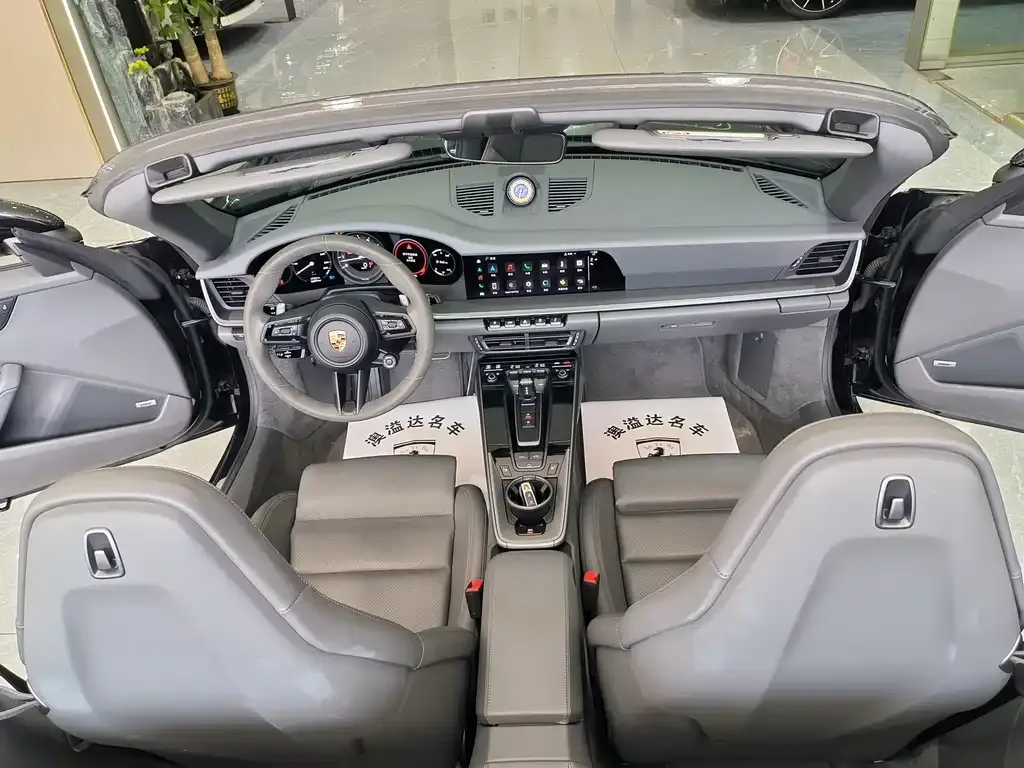 Porsche 911 2023 из CN, фото 10