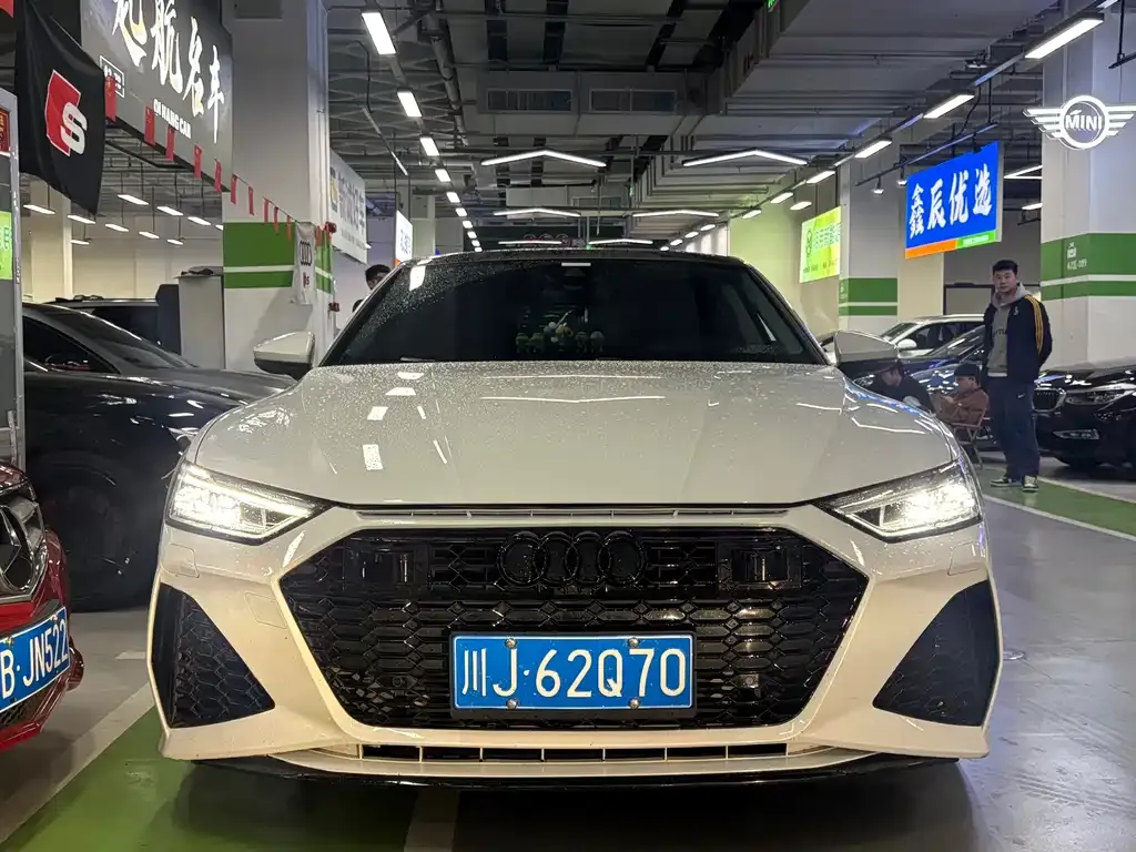 Audi A7 2023 из CN, фото 9