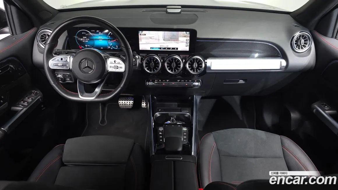 Mercedes-Benz GLB-Class — фото 10
