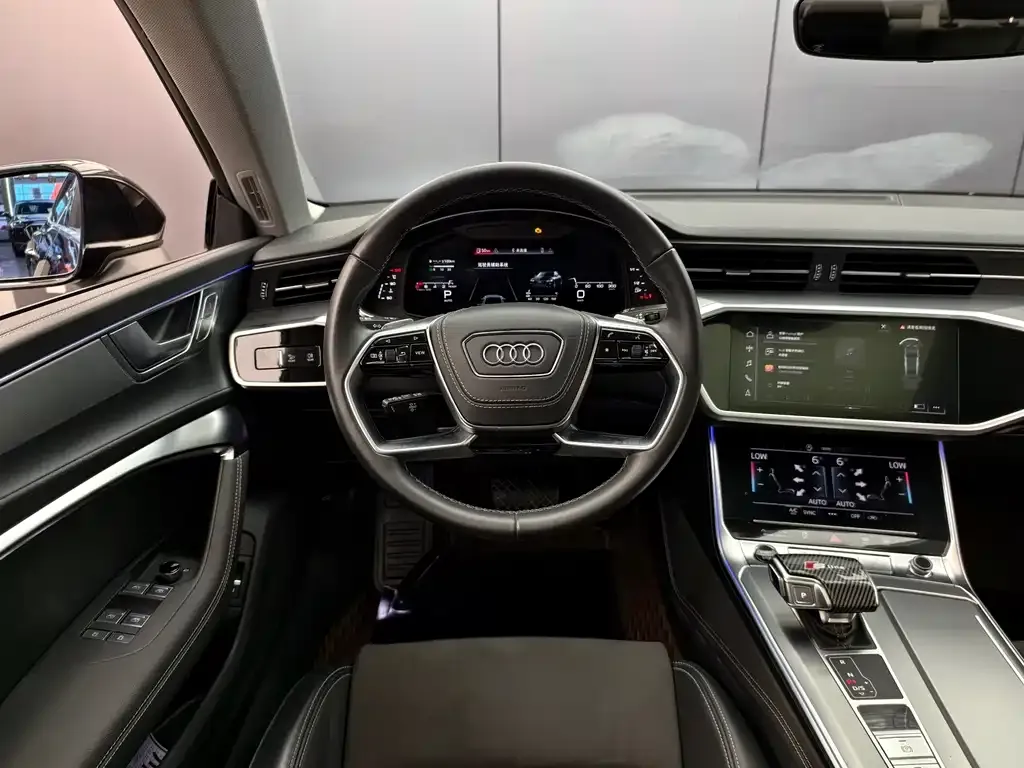 Audi A7L — фото 4