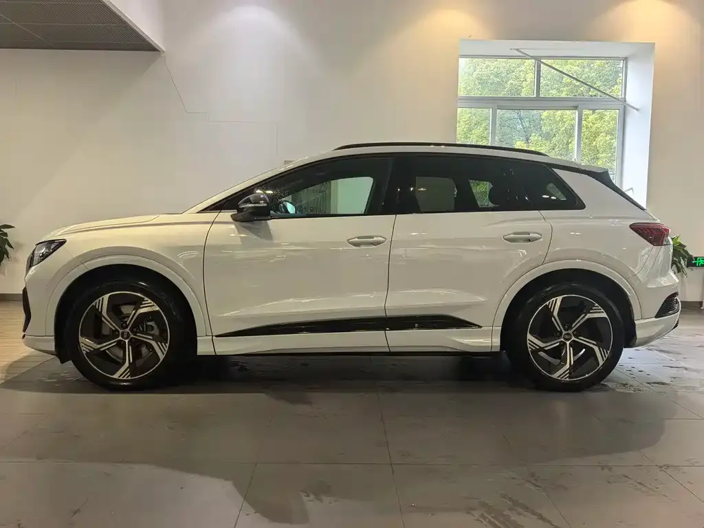 Audi Q4 e-tron 2024 из CN, фото 5