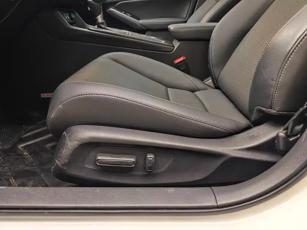 Honda Civic — фото 6