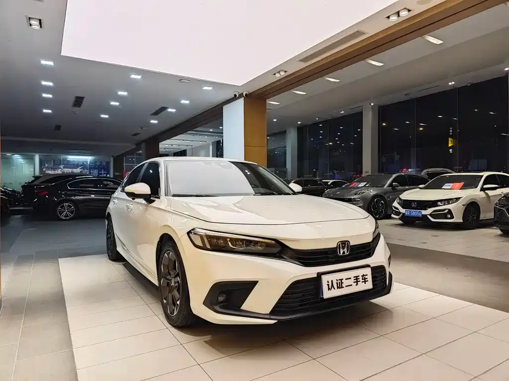 Honda Civic — фото 7