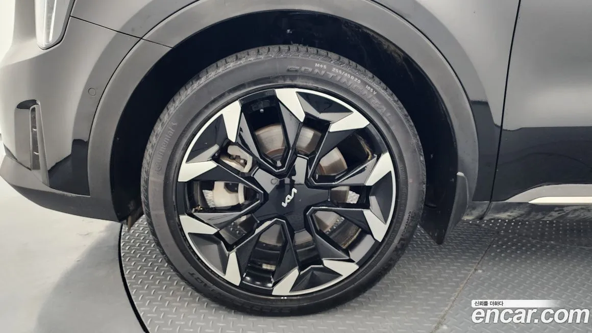 Kia Sorento 2024 из KR, фото 2