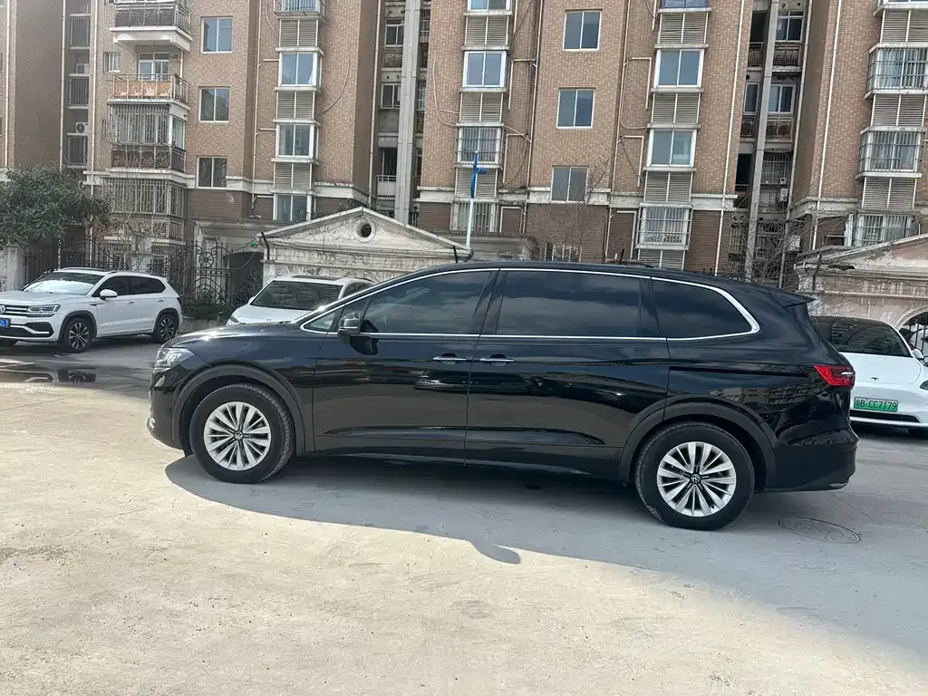 Volkswagen Viloran 2023 из CN, фото 8
