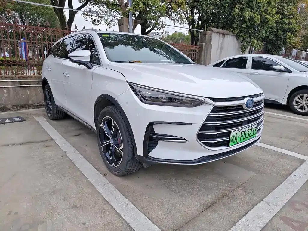 BYD Tang New Energy — фото 4