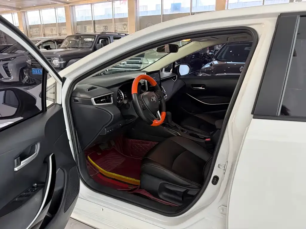 Toyota Corolla 2021 из CN, фото 10