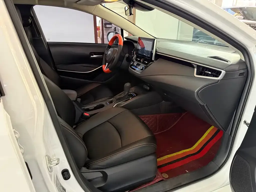 Toyota Corolla 2021 из CN, фото 8
