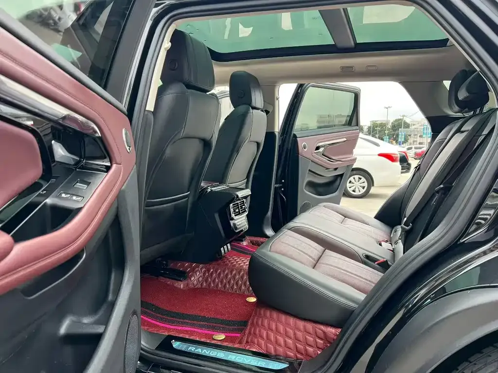Land Rover Evoque 2021 из CN, фото 4