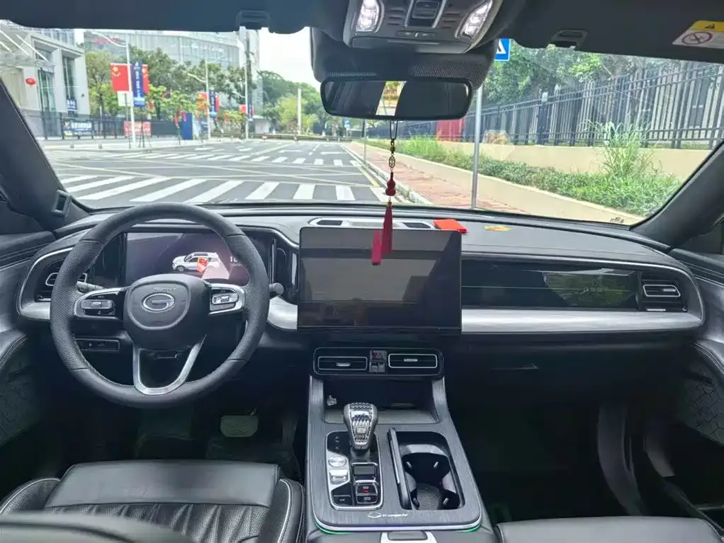 GAC Motor Trumpchi GS8 — фото 10
