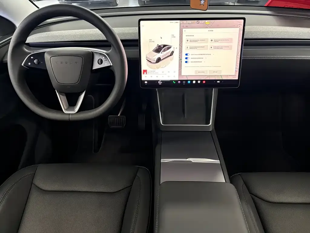 Tesla Model Y — фото 7
