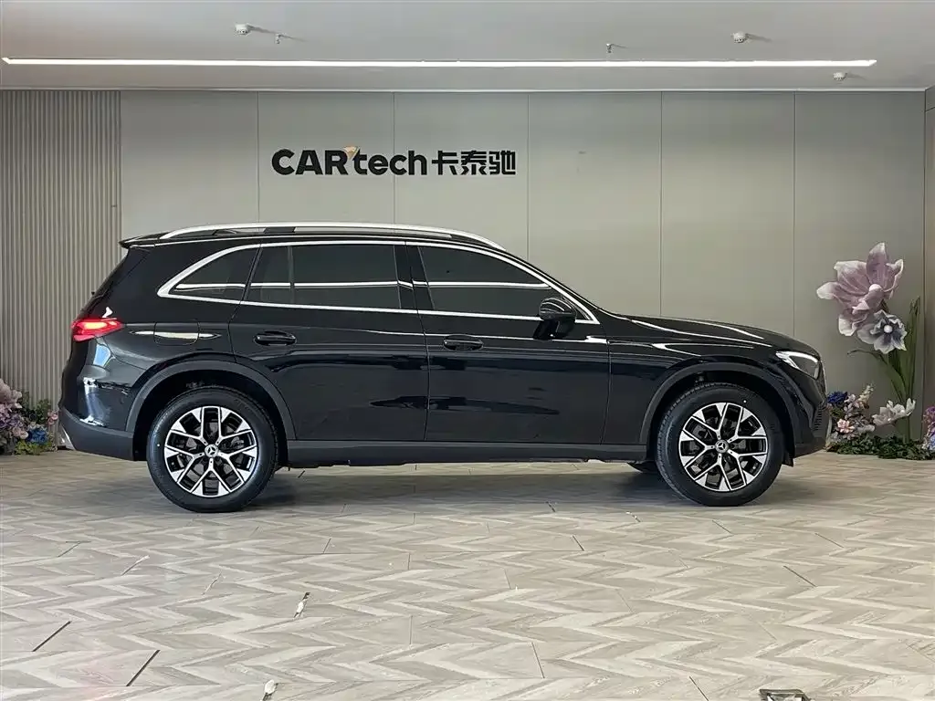 Mercedes-Benz GLC — фото 4