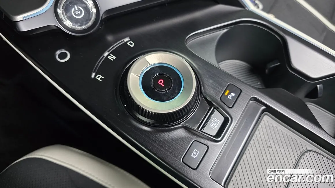 Kia EV6 2025 из KR, фото 10