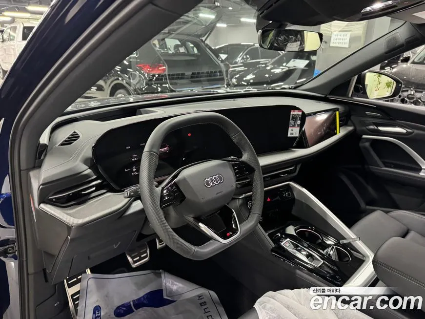 Audi Q5 2025 из KR, фото 9