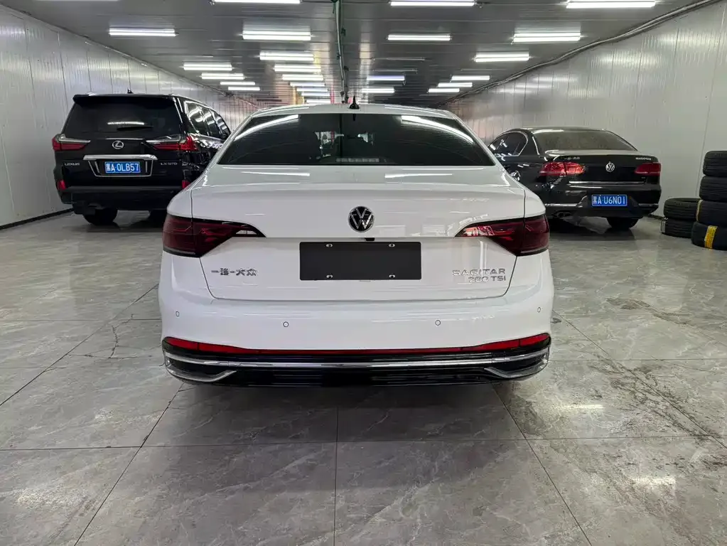 Volkswagen Sagitar 2022 из CN, фото 10