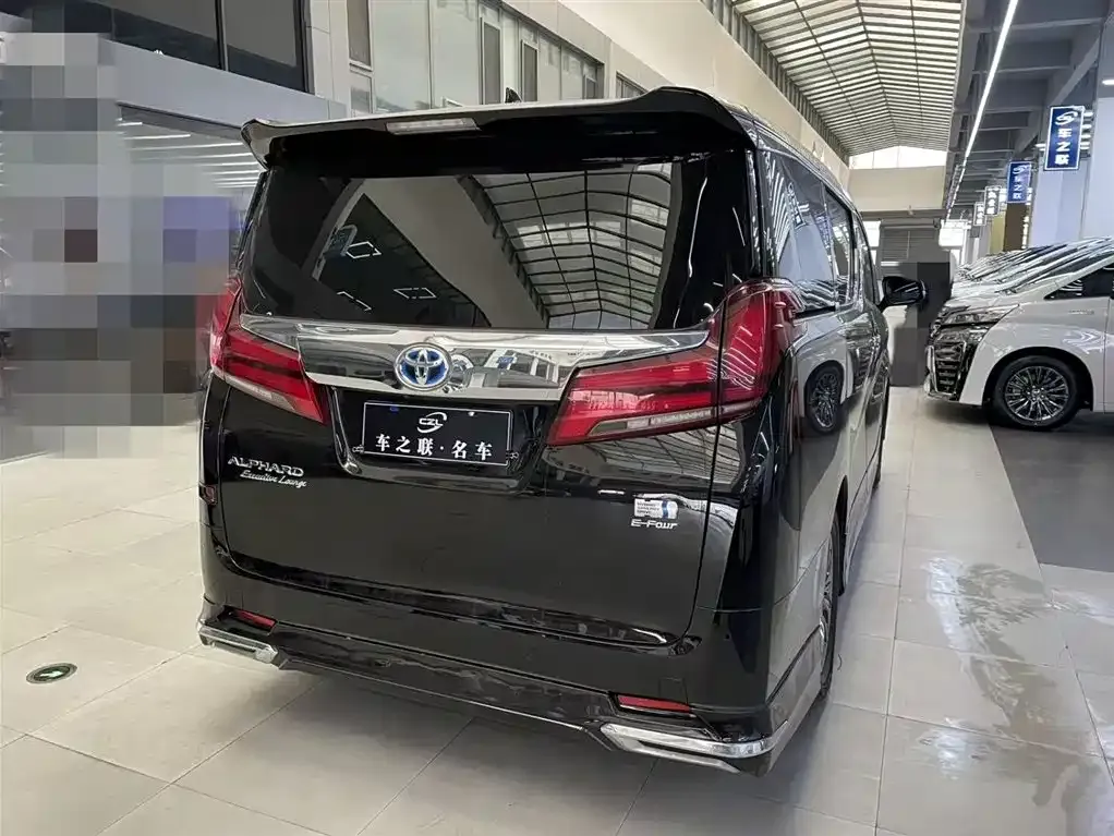 Toyota Alphard 2021 из CN, фото 4