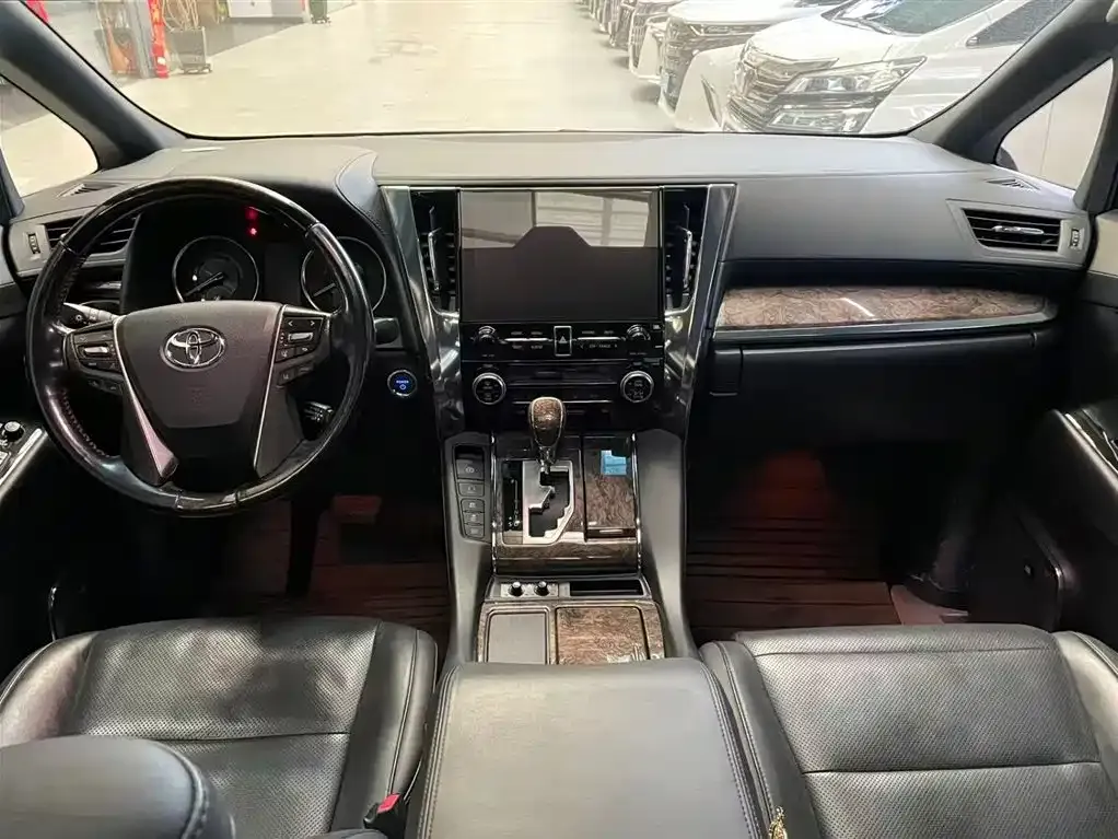 Toyota Alphard 2021 из CN, фото 10