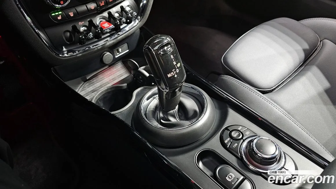 Mini Clubman — фото 10