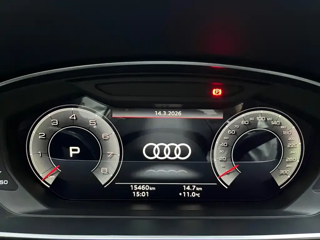 Audi A8 2023 из CN, фото 7