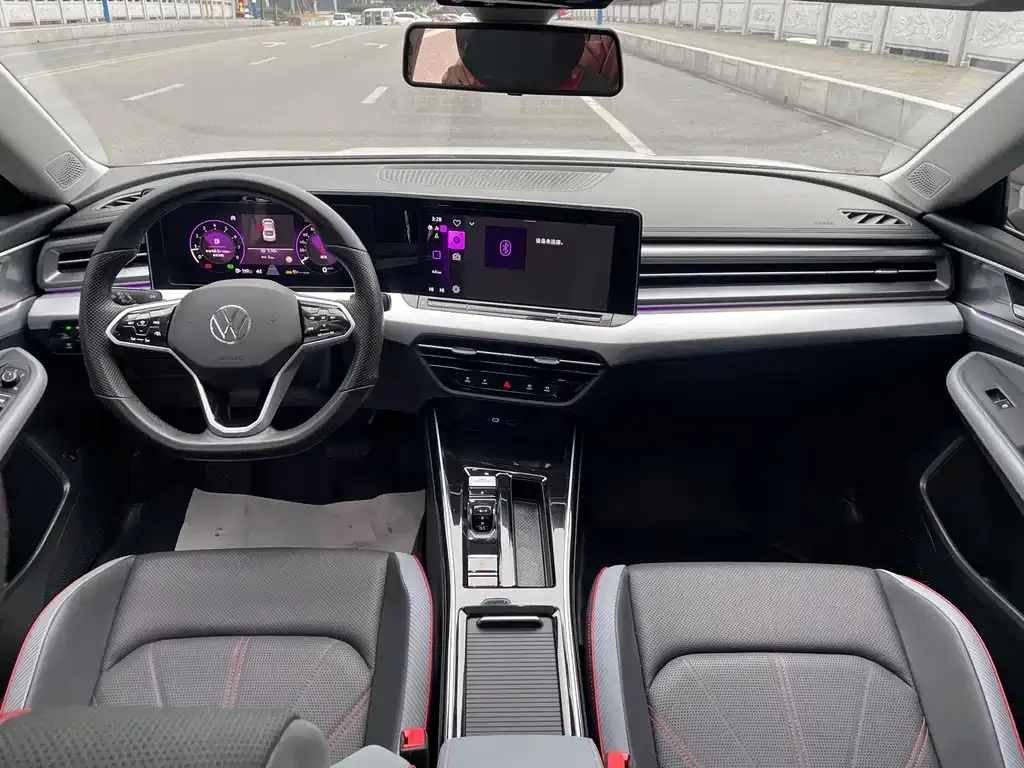 Volkswagen Lamando 2023 из CN, фото 2
