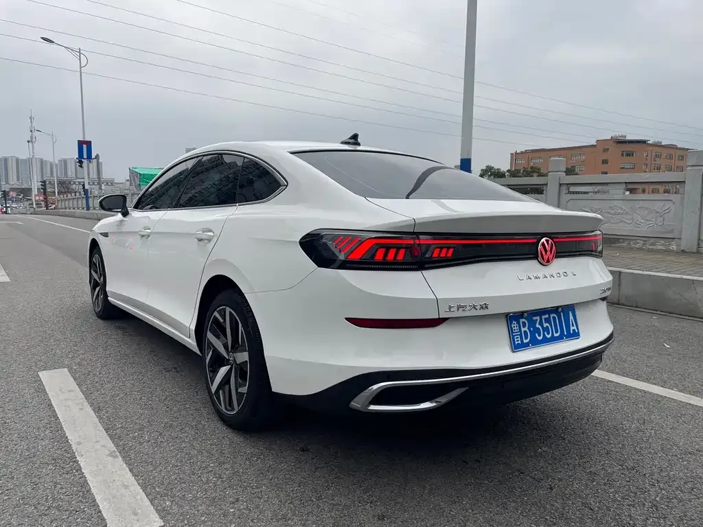 Volkswagen Lamando 2023 из CN, фото 5