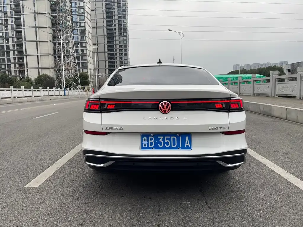 Volkswagen Lamando 2023 из CN, фото 7
