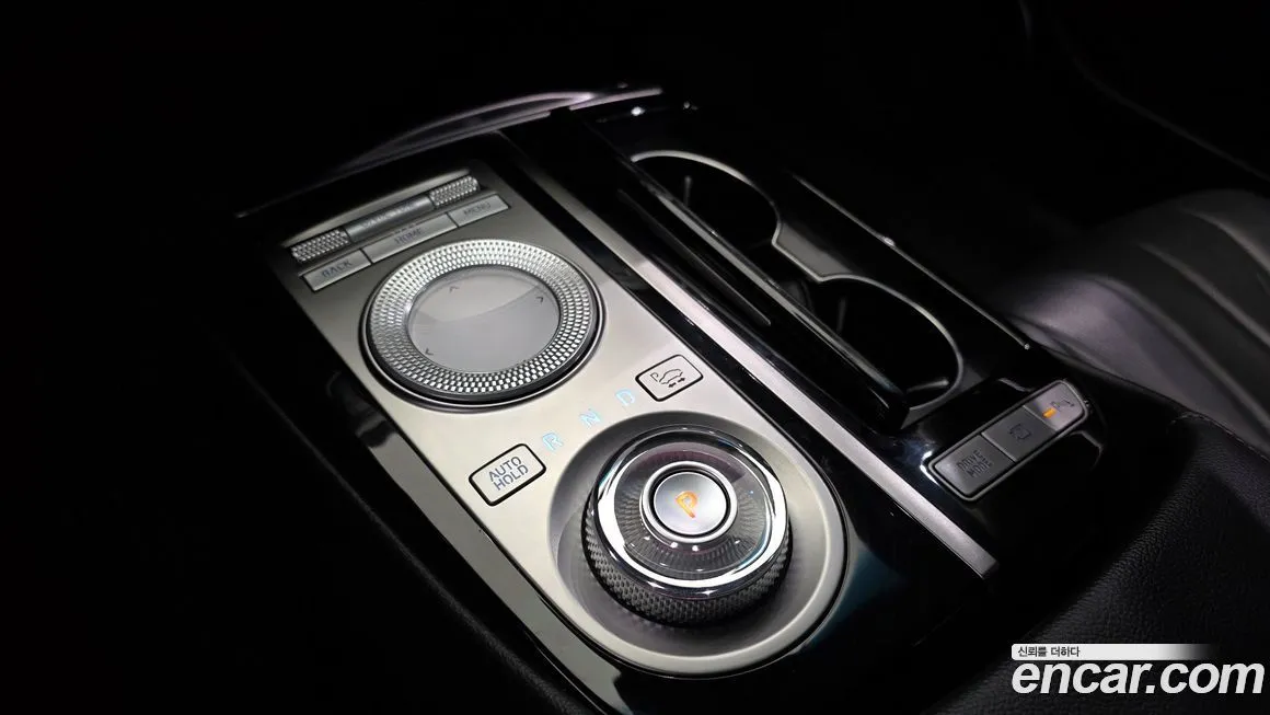 Genesis G80 — фото 9