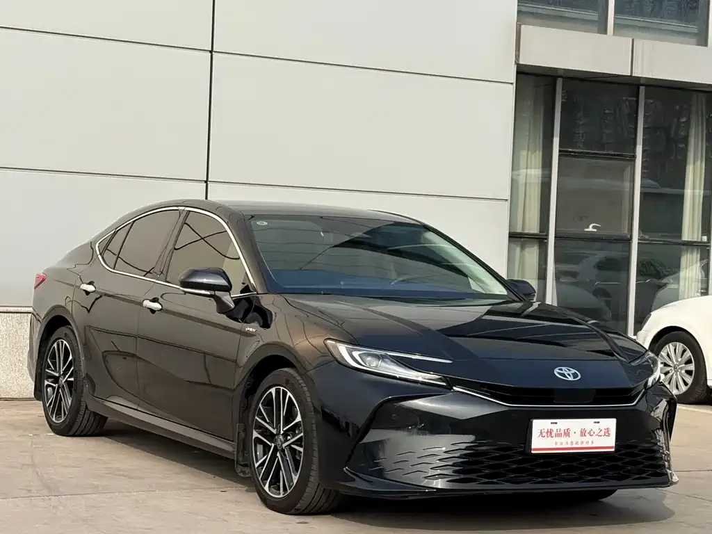 Toyota Camry 2024 из CN, фото 8