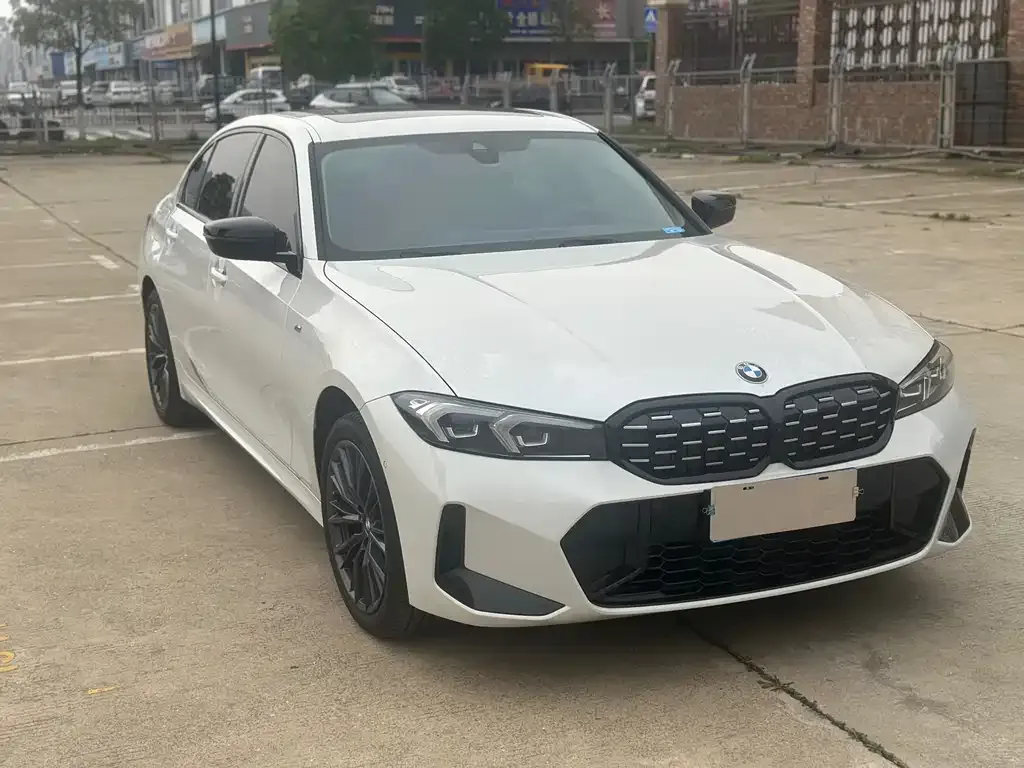 BMW 3 Series 2023 из CN, фото 10