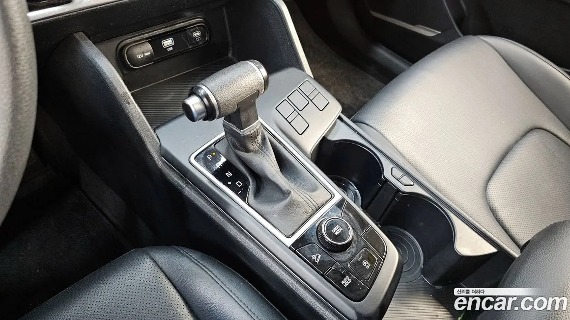 Kia Sportage — фото 9