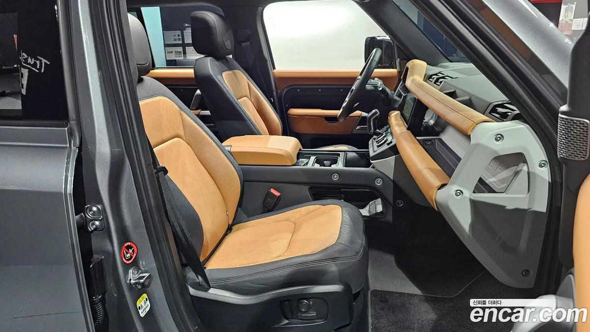 Land Rover Defender 2024 из KR, фото 6