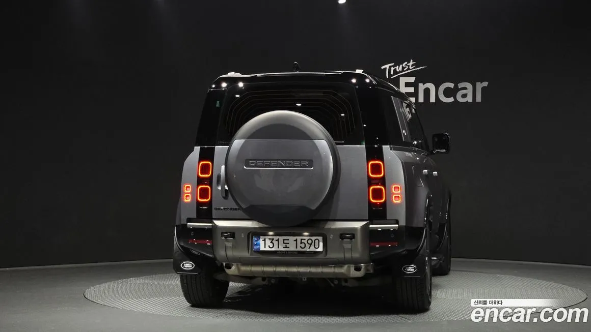 Land Rover Defender 2024 из KR, фото 8
