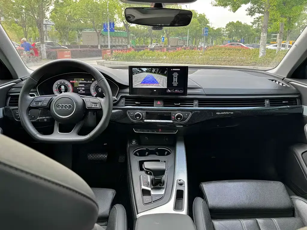 Audi A4L 2021 из CN, фото 8